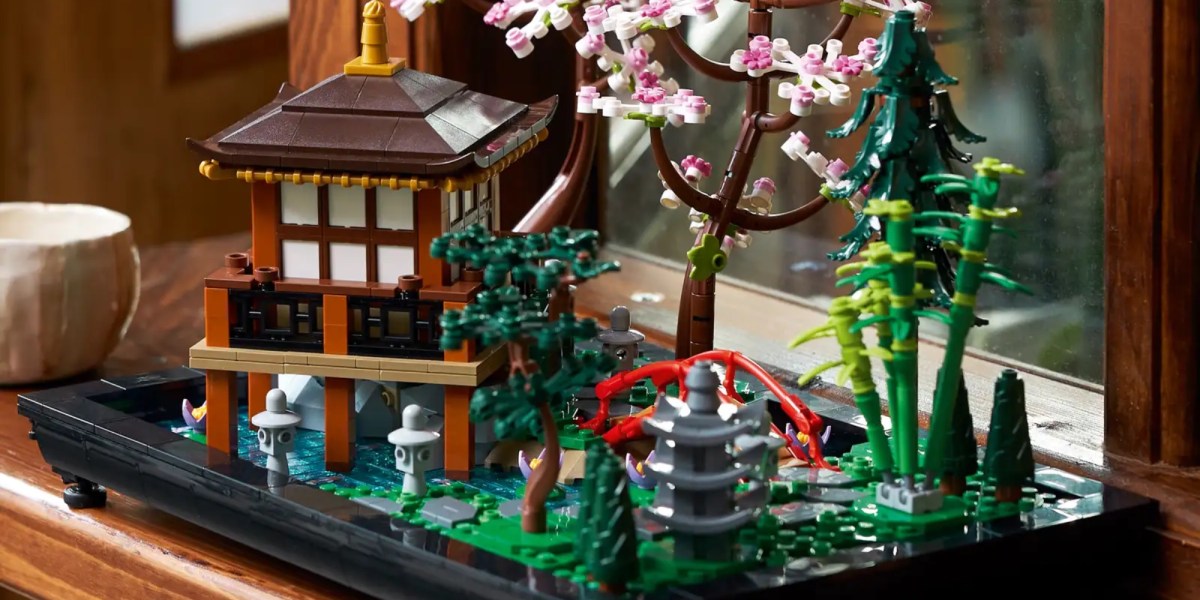 LEGO Tranquil Garden