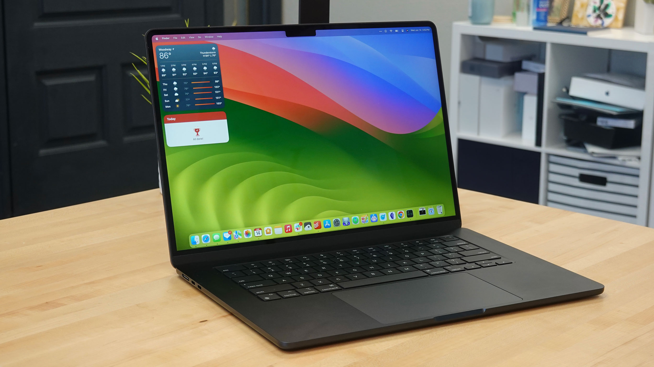 Apple's new 15inch M2 MacBook Air returns to alltime low with 100