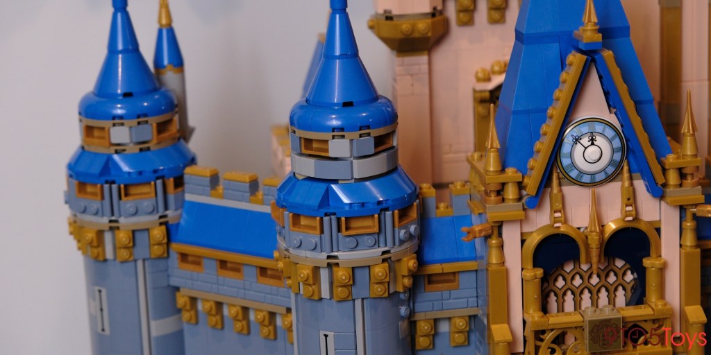 LEGO Disney Castle 43222 review