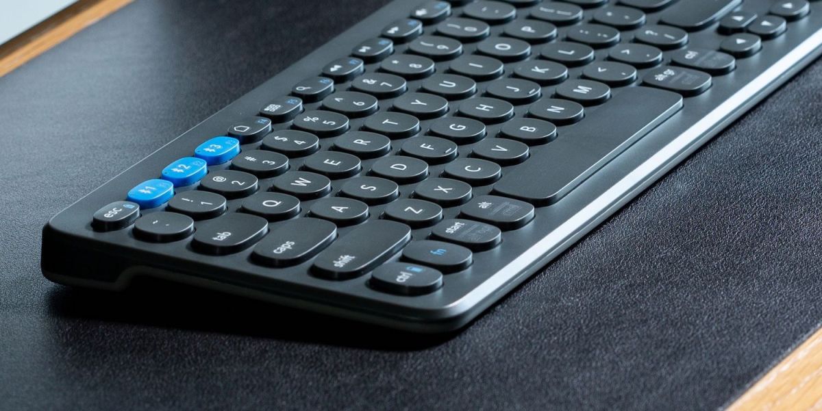 Qi wireless charging keyboards from ZAGG