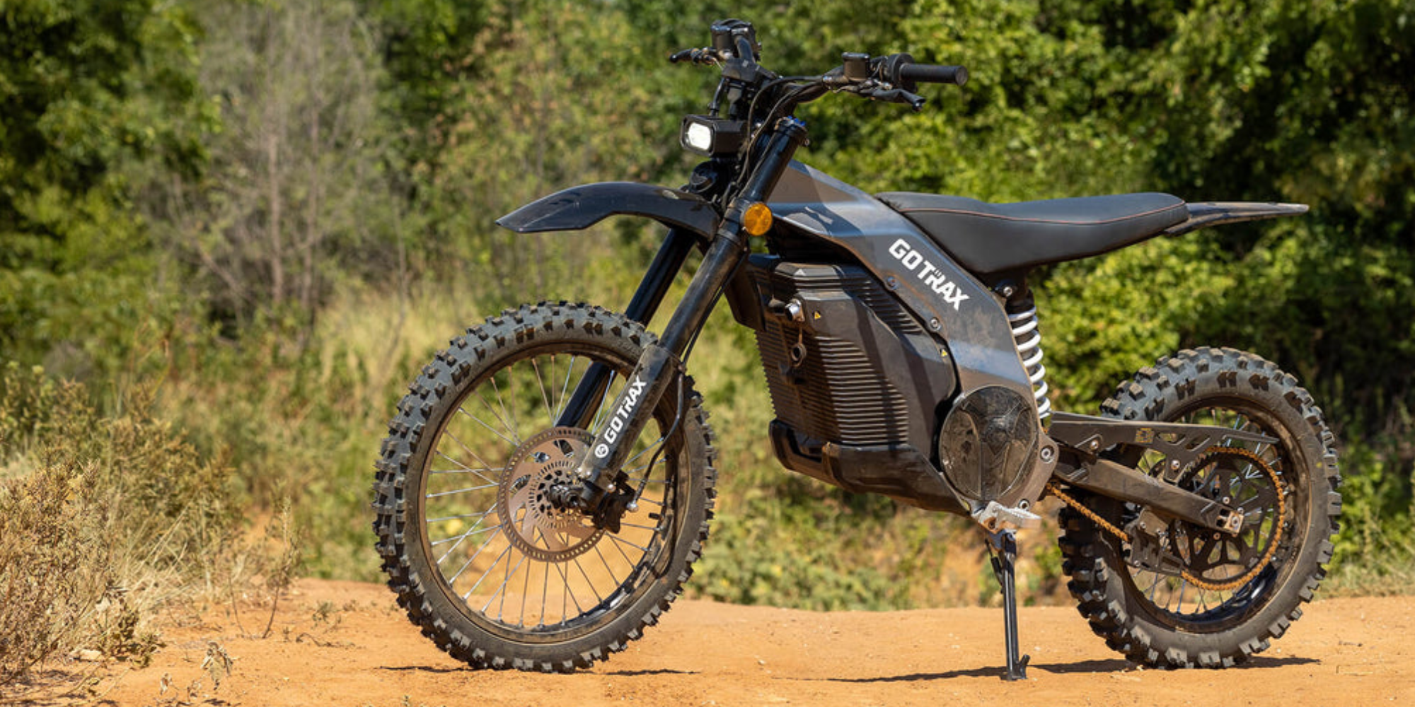 GoTraxs new Everest Electric Dirt Bike can hit 50 MPH speeds, sees first discount at $500 off