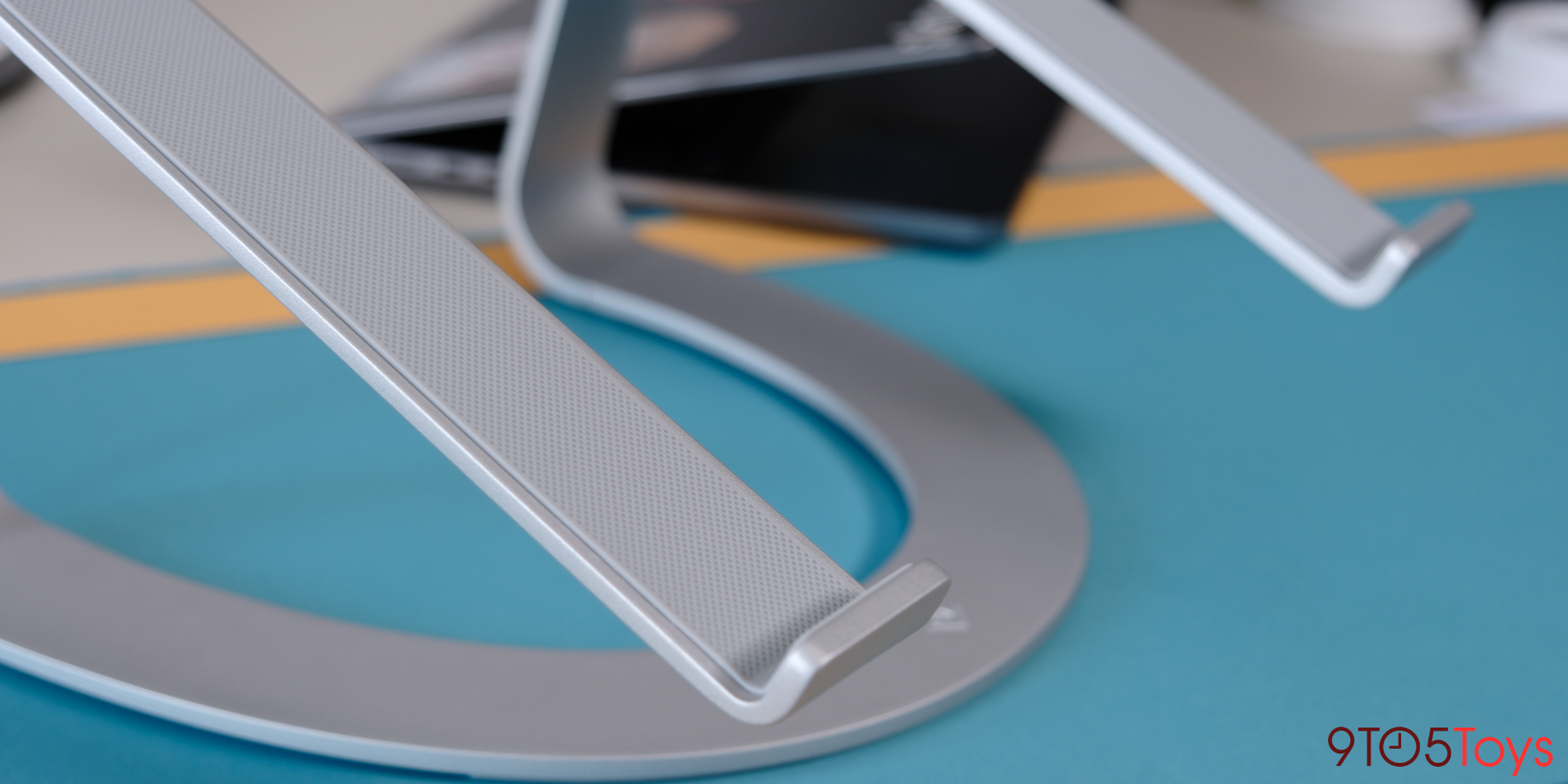 Twelve South Launches More Affordable Curve SE Stand for Mac Notebooks -  MacRumors