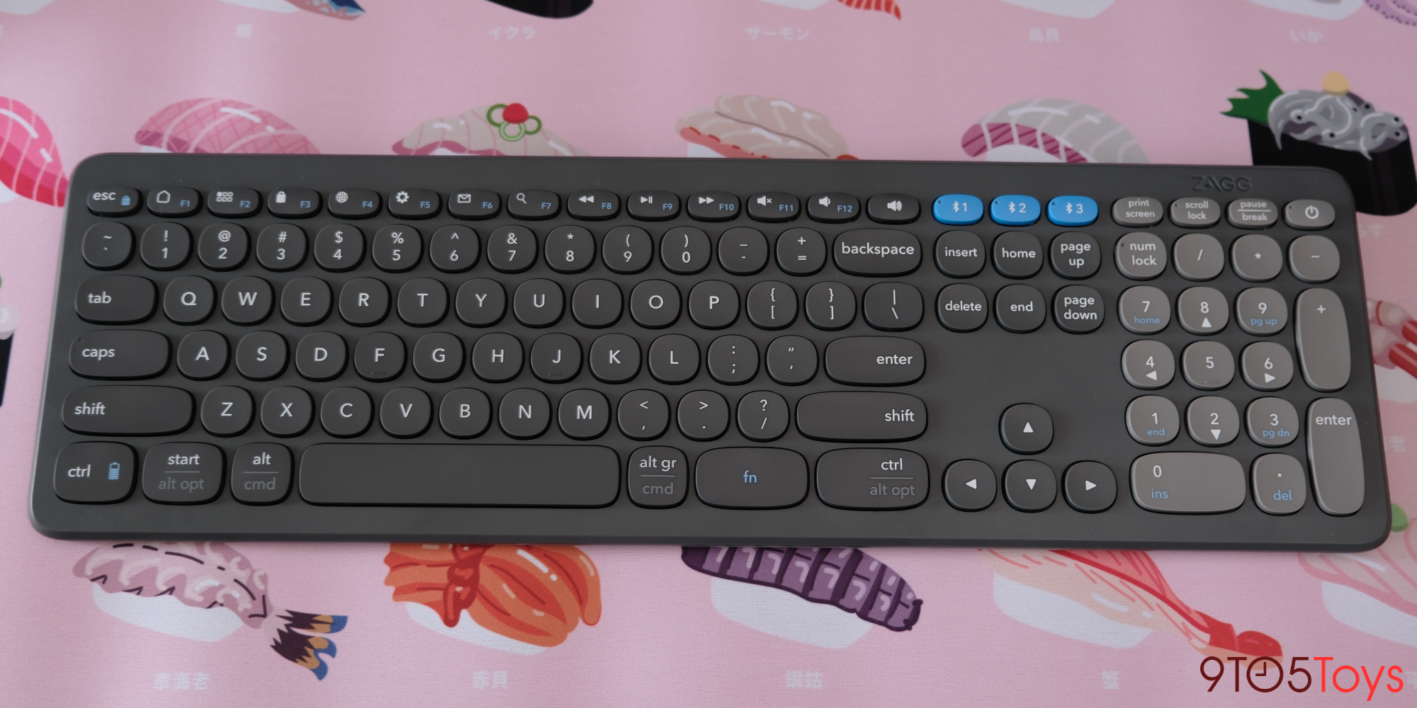 ZAGG Pro Keyboard wirelessly charges with Qi