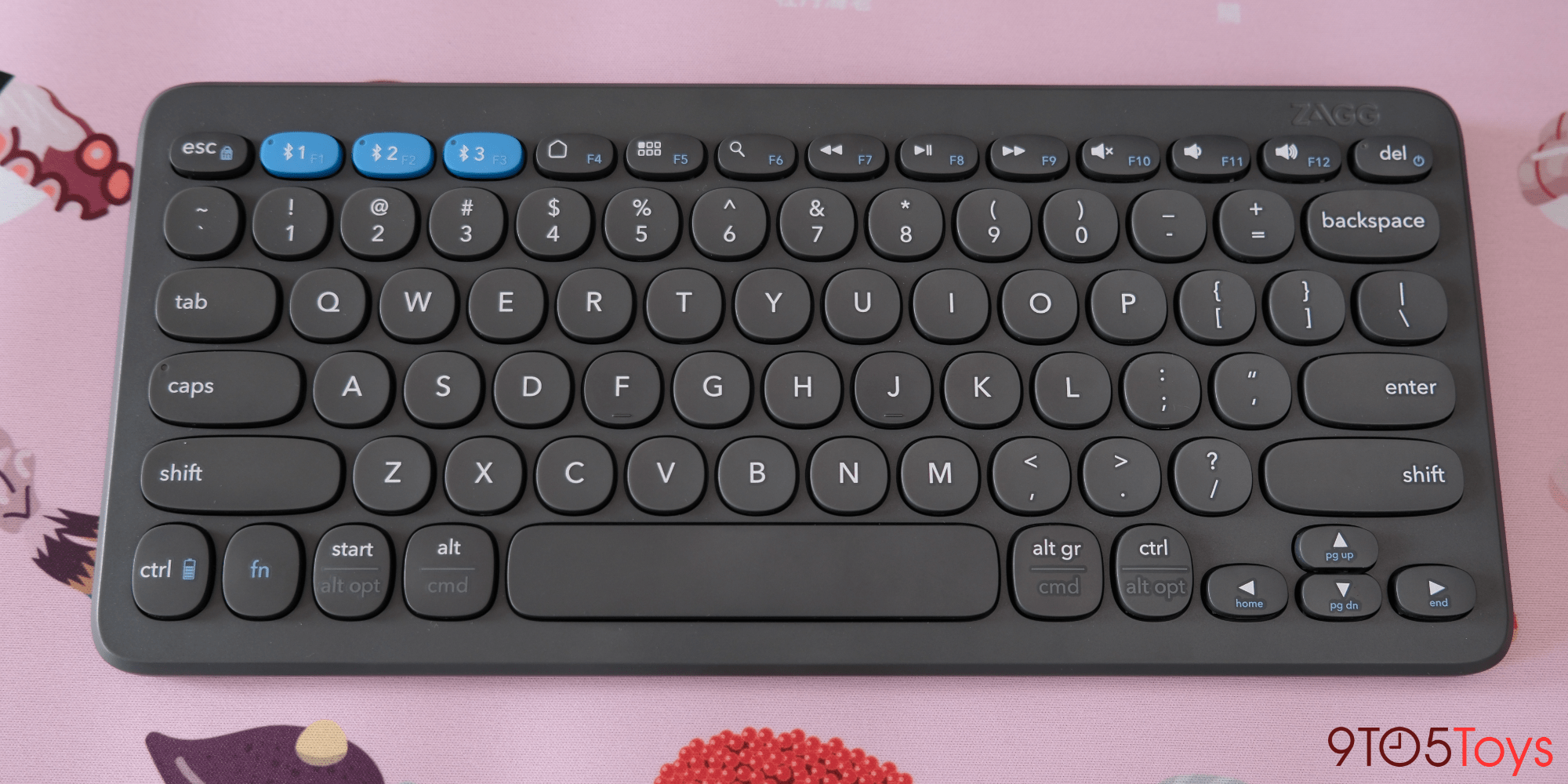 ZAGG Pro Keyboard wirelessly charges with Qi