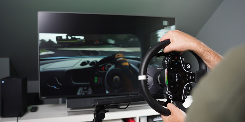 MOZA Racing brings it's high-tech racing gear to Xbox with the R3