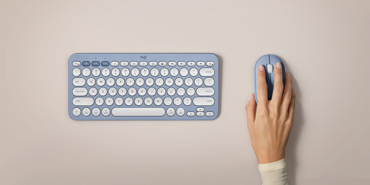 Logitech Pebble Mouse 2 and keyboard