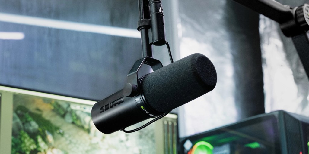 Shure SM7dB Review: A Much-Needed Update to an All-Time Classic Microphone
