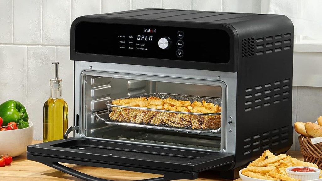 https://9to5toys.com/wp-content/uploads/sites/5/2023/10/instant-omni-air-fryer-toaster-oven-combo.jpg?w=1024
