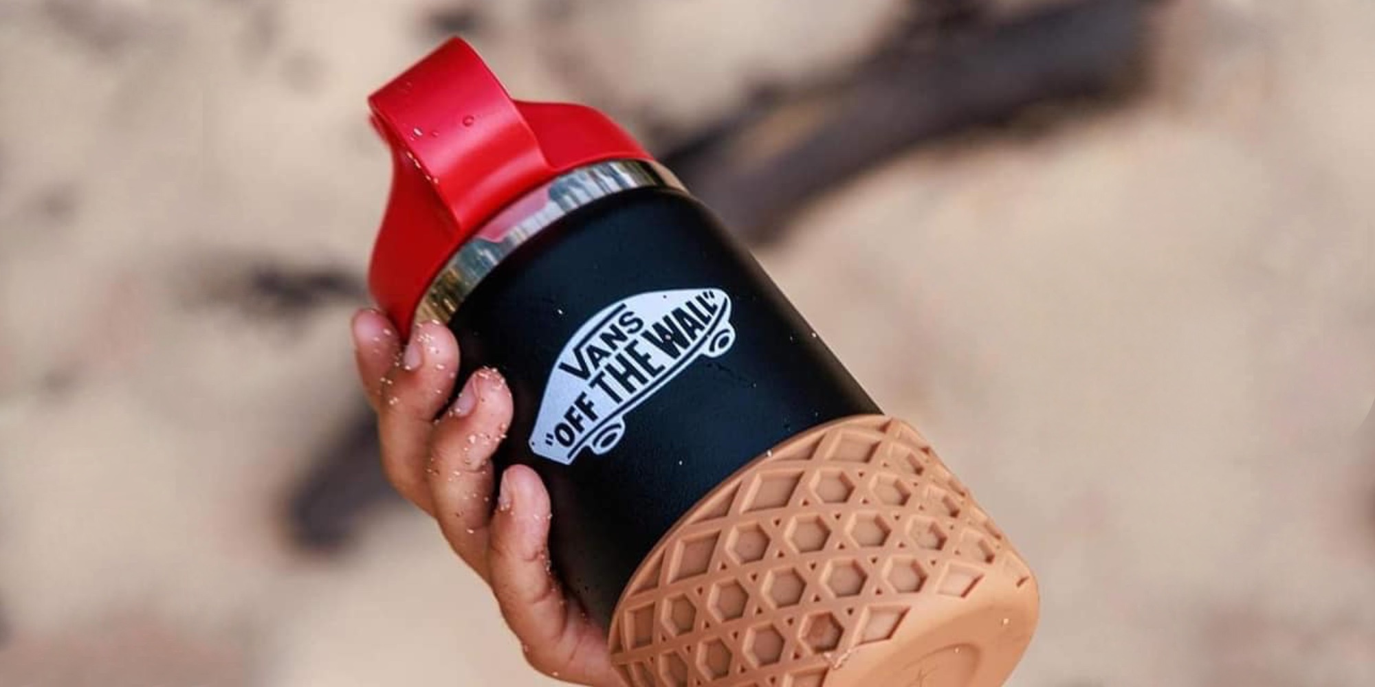 Vans Hydro Flask / Vans bottle with exclusive waffle boot. Limited edition  in 2023