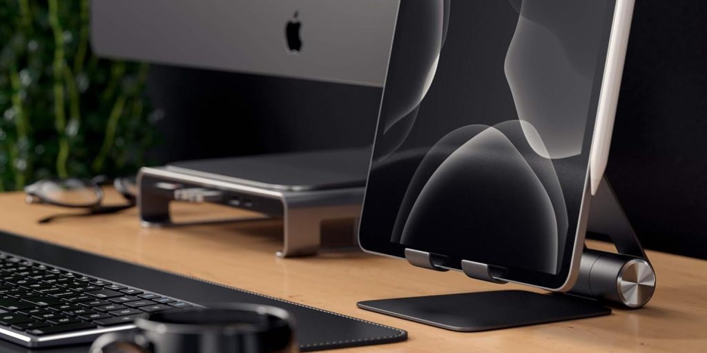 Satechi's New Desk Accessories In iMac Blue Are An Ideal Christmas Gift