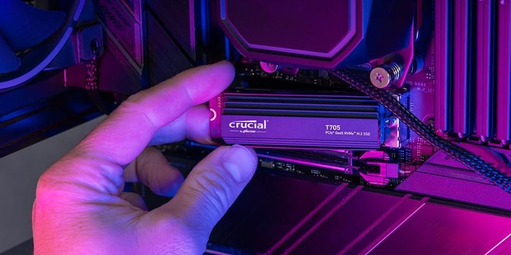Crucial T705 SSD
