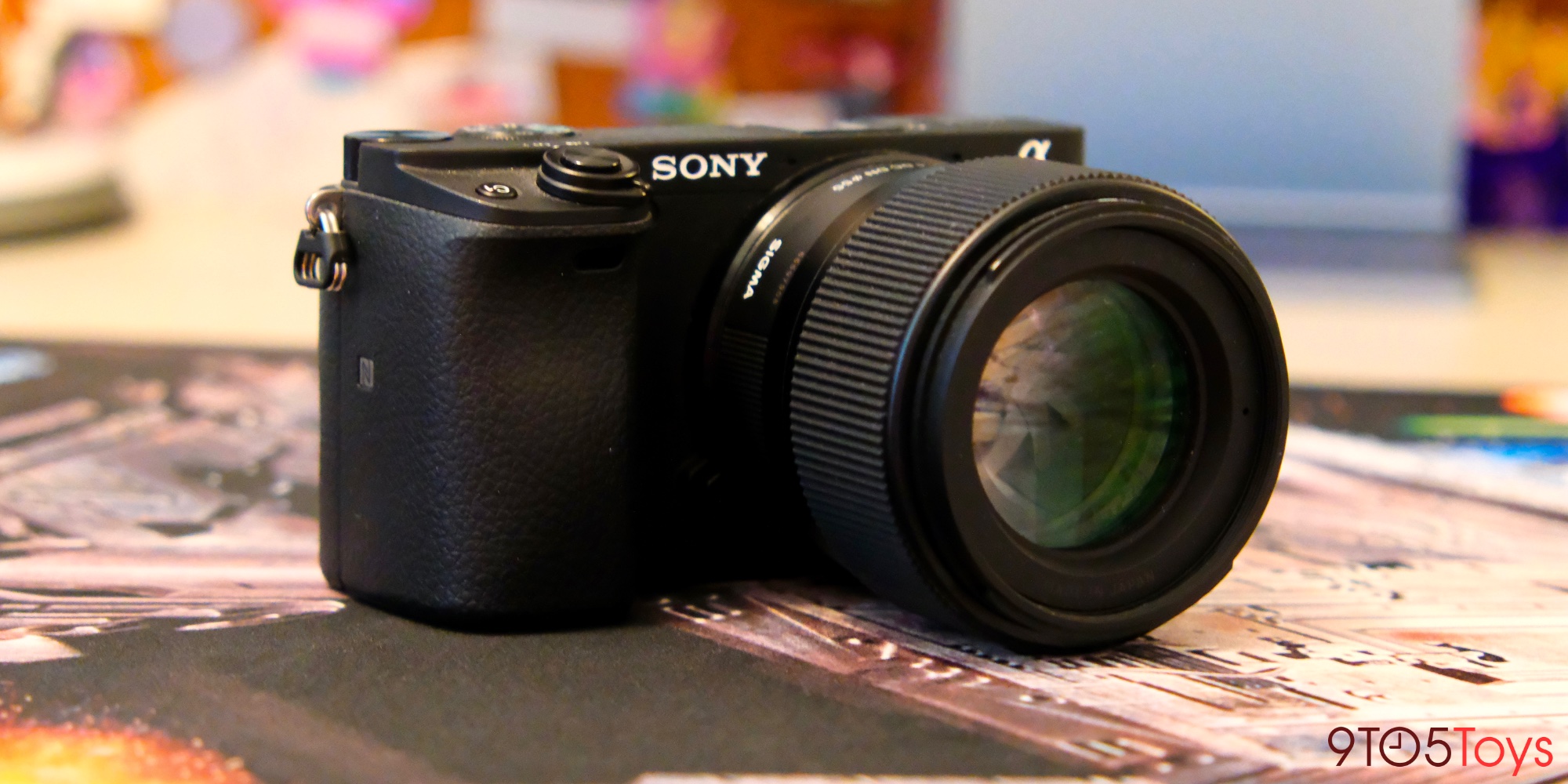 Sony's popular a6400 mirrorless camera sees $150 discounts from 