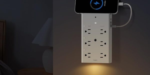 TP-Link Tapo HomeKit Smart Plug Outlet Extender