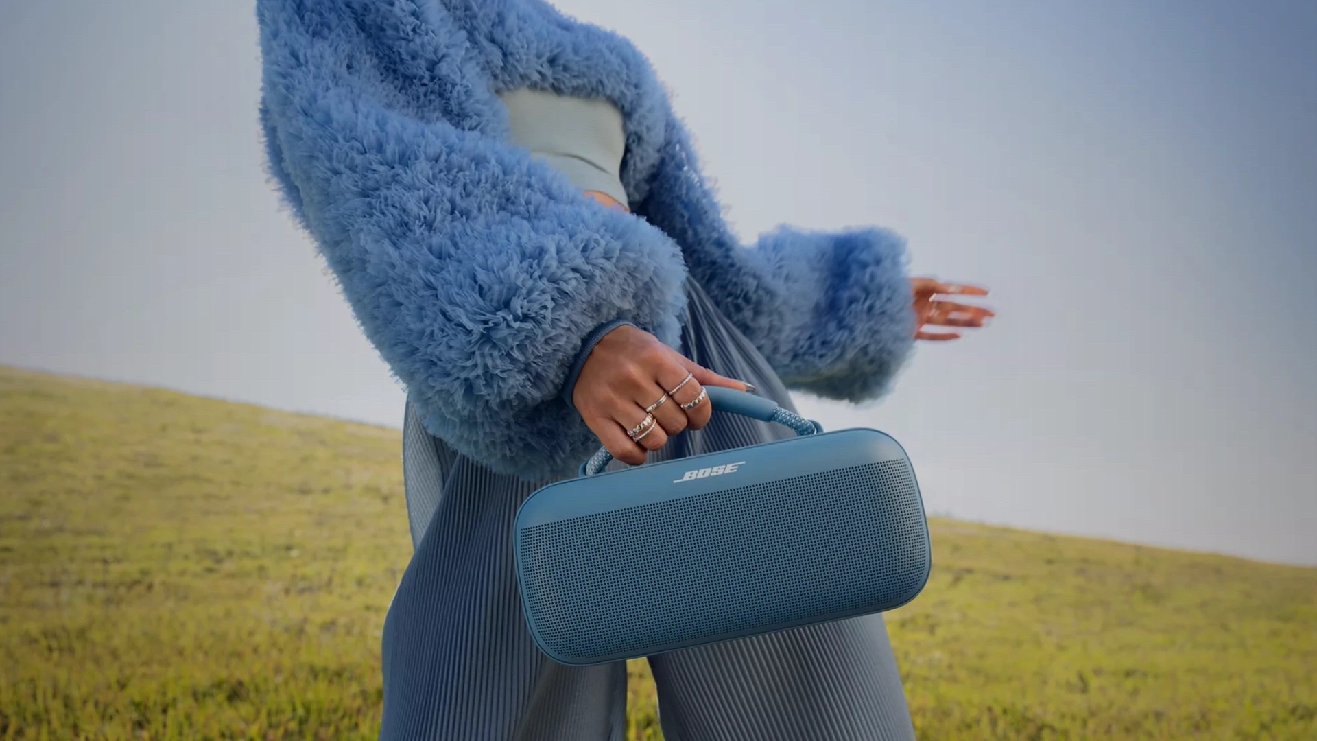 Rare deal knocks the 2024 Bose SoundLink Max Portable Speaker back to