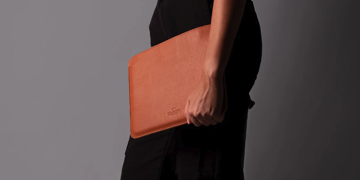 Harber London leather M4 iPad Pro and M2 iPad Air sleeve