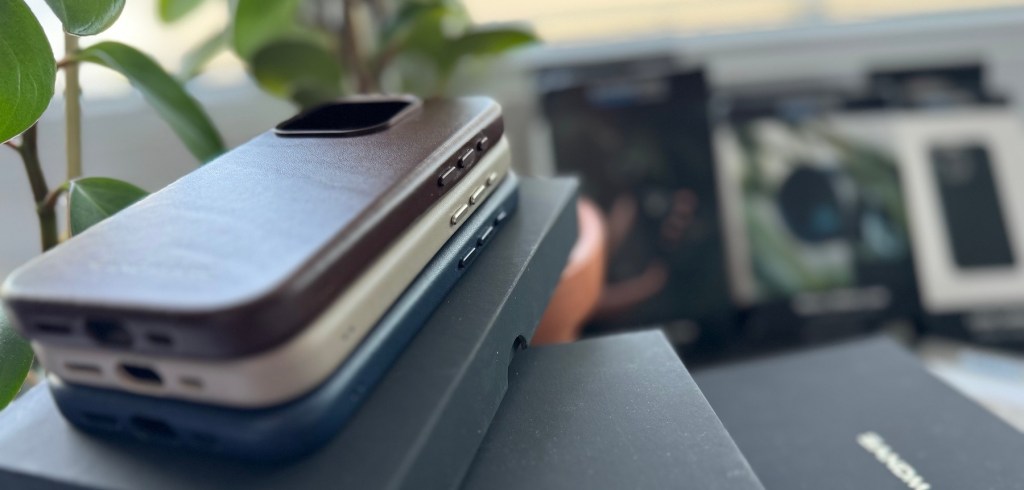 Best Minimal Leather iPhone case