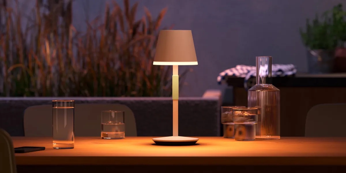 Philips shops smart table lamp