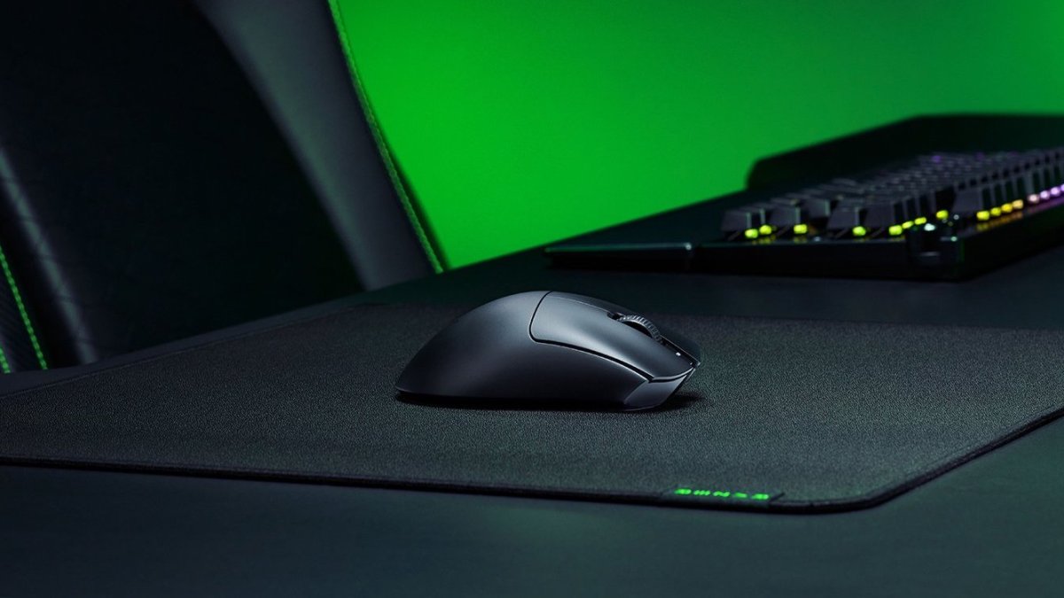 Razer-DeathAdder V3 HyperSpeed Wireless Gaming Mouse