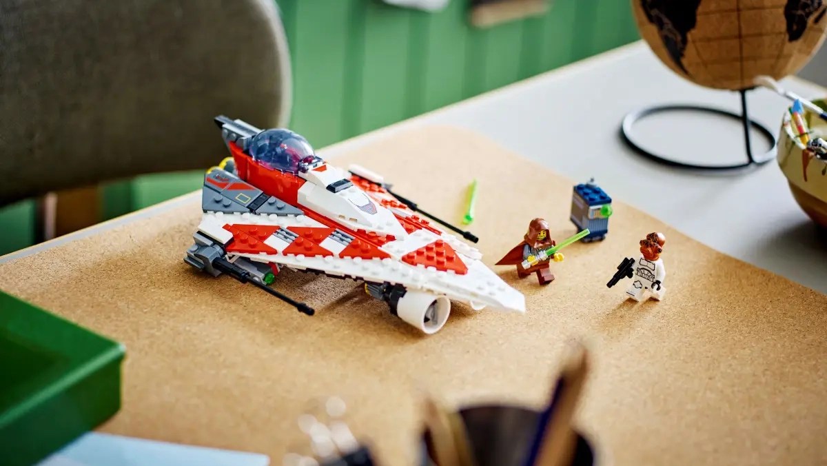 LEGO Jedi Bob Starfighter set officially revealed ahead of August