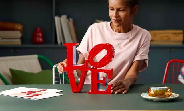 LEGO Art LOVE set