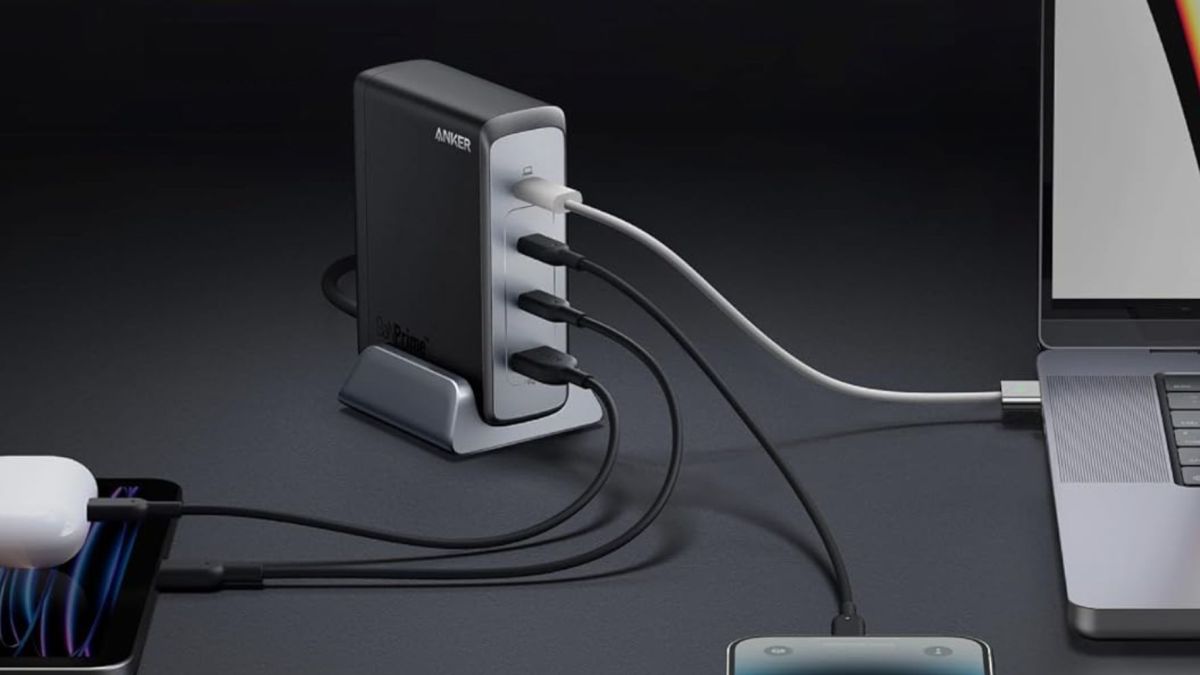 Image showing a render of Anker's 240W 4-port GaN charger.