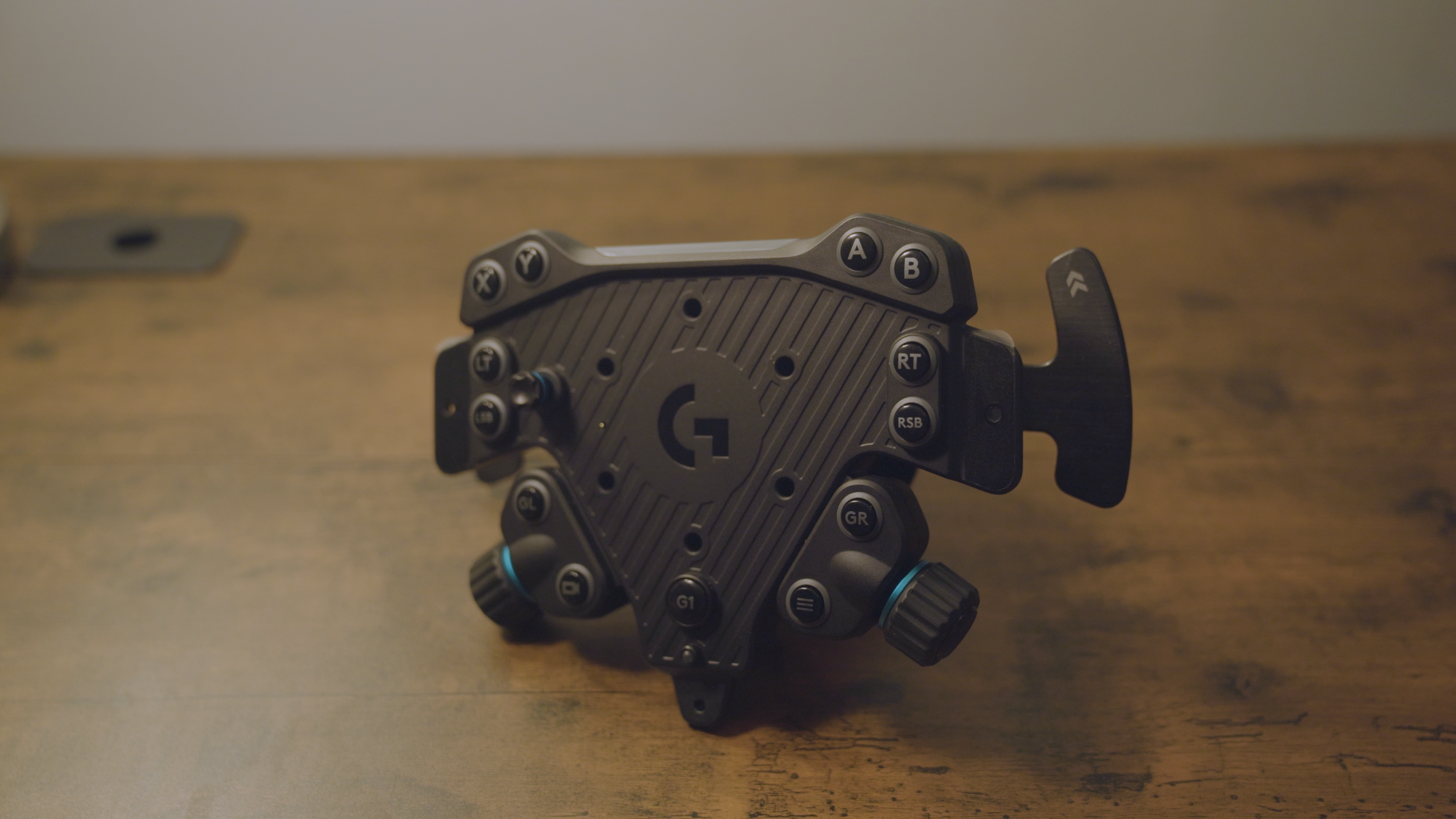 Review: Upgrading Logitech's race sim gaming setup with R series ...