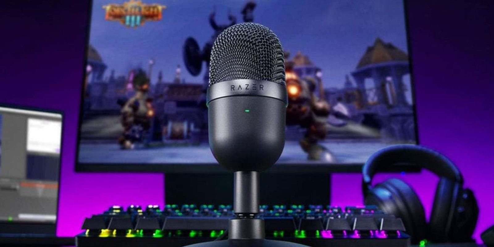 Image showing Razer's Seiren USB microphone on a desk.