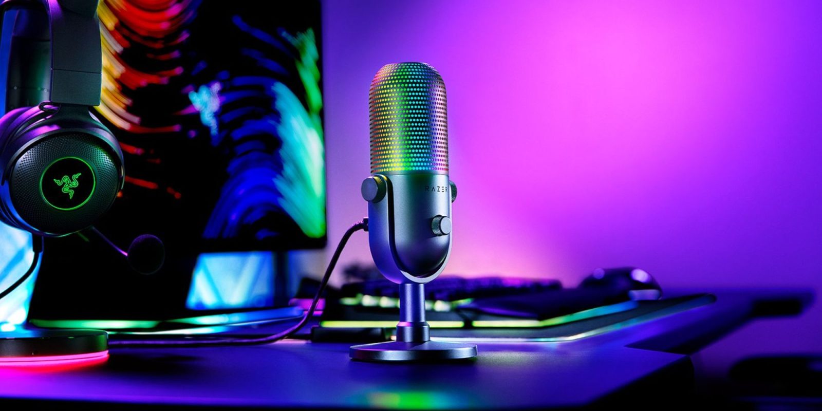 Image showing Razer's V3 Chroma mic with reactive lighting.