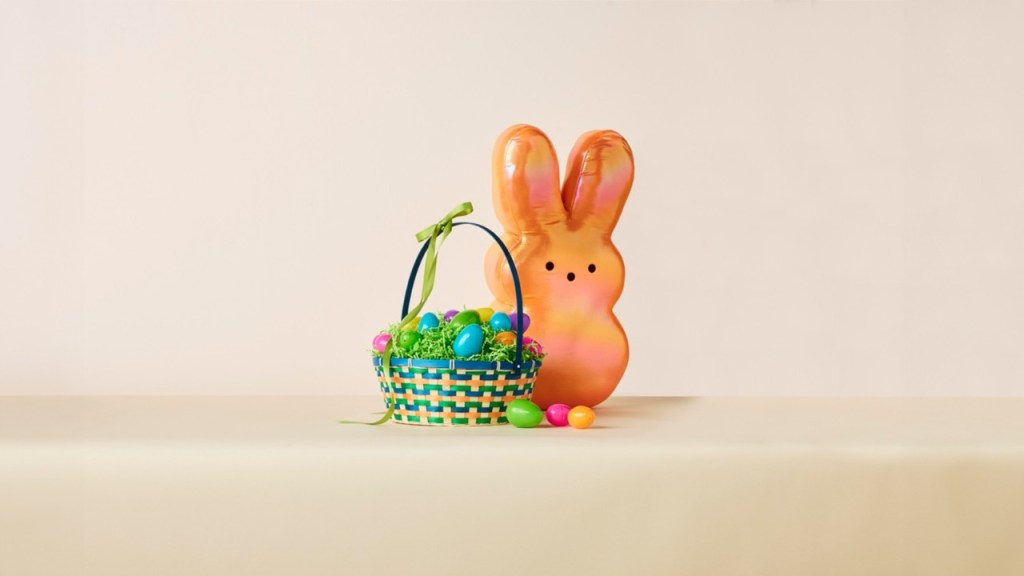 Is Walmart open on Easter Day