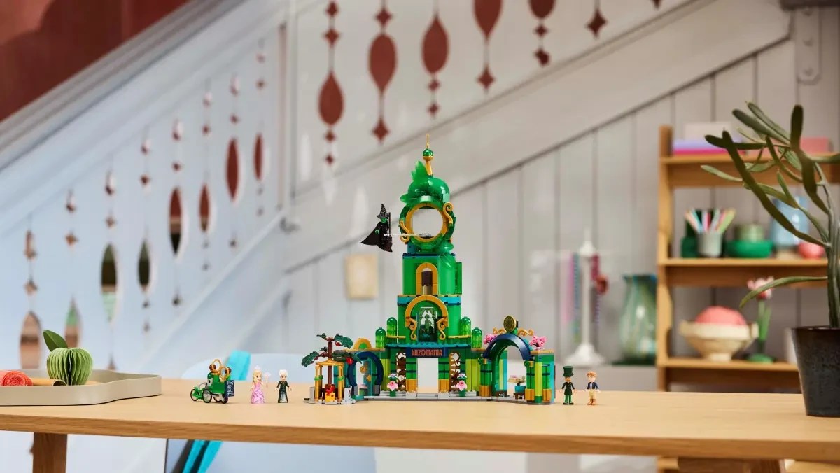 Defy gravity with LEGO's Wicked Welcome to Emerald City set