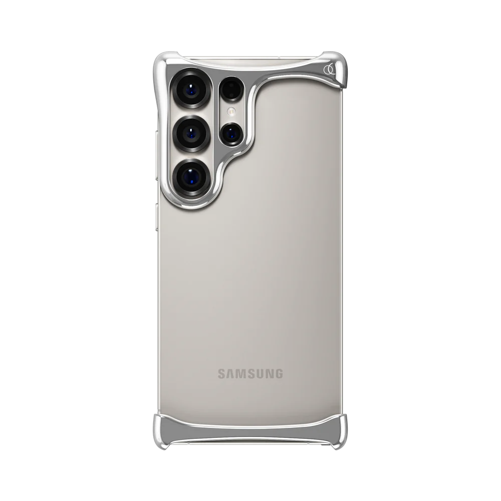 A back of a cell phone