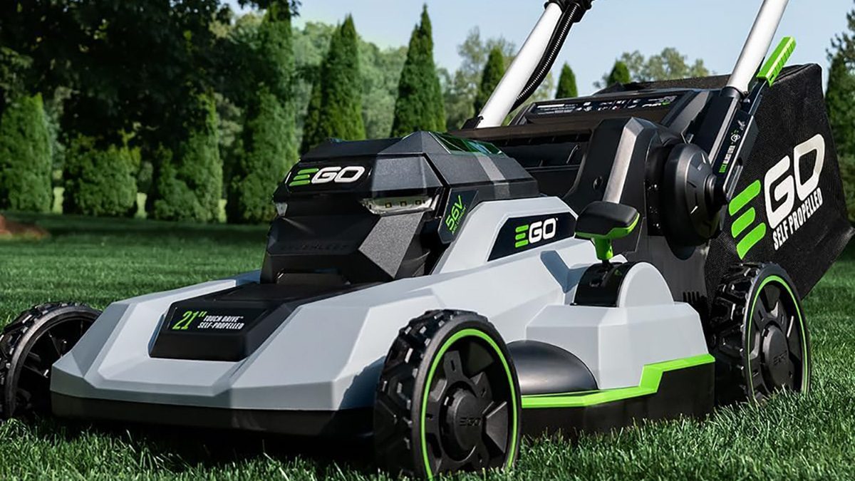 Get higher-tier performance on a budget with this EGO 21-inch cordless electric mower + 6.0Ah battery at a $400 2026 low