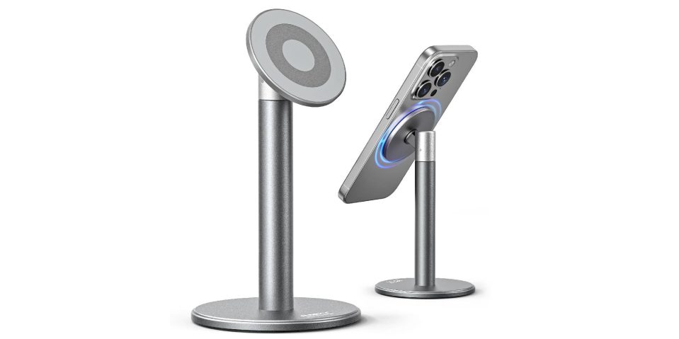 A close up of a phone