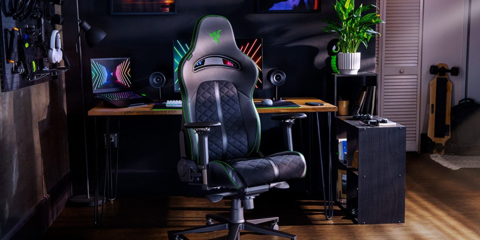 Image showing Razer's Enki gaming chair in a gaming room.