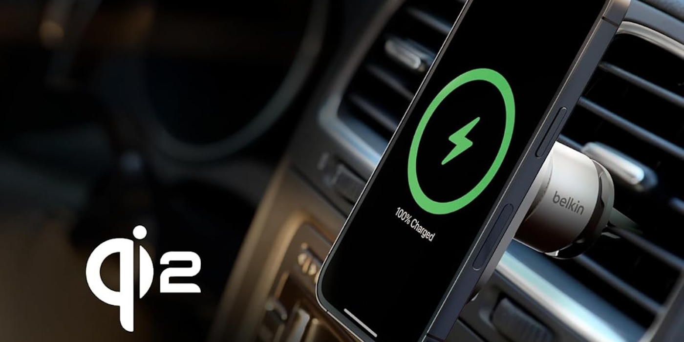 A cell phone with a green circle and a lightning bolt on the screen