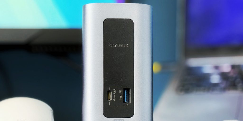 A close up of a Baseus Nomos NU1 Air Spacemate docking station.