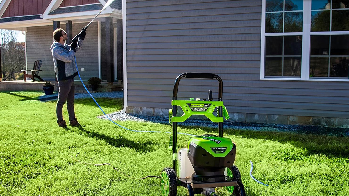 Jump on off-season $100 savings for Greenworks’ 2,300 PSI electric pressure washer at its new $188 low