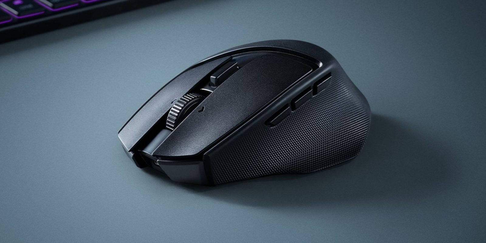 Image showing a render of Razer's Basilisk Mobile ergonomic gaming mouse.
