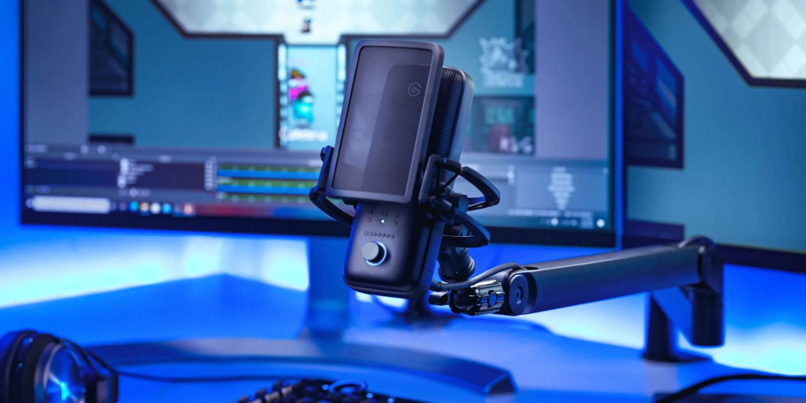 Image showing Elgato's Wave 3 microphone mounted on a boom mic.