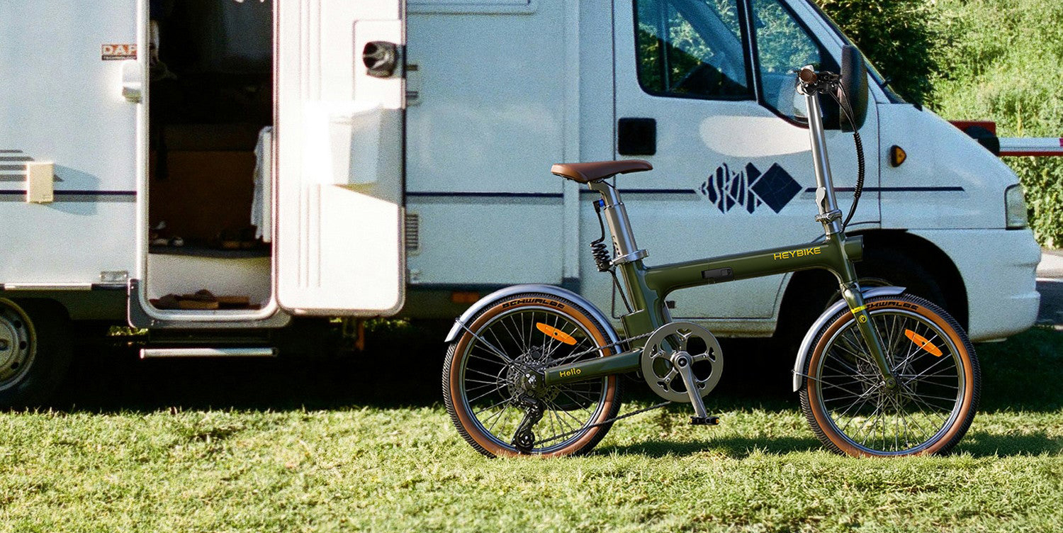 A bicycle parked in the grass