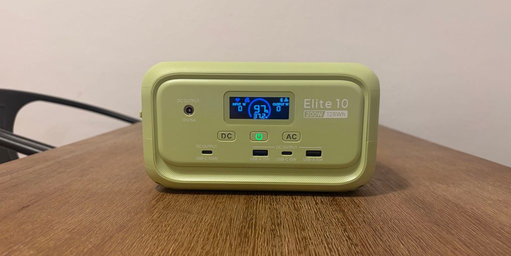A green Elite 10 Mini on a table