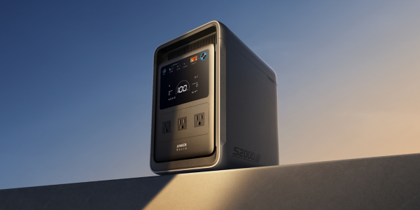 A square box with a screen and power outlet