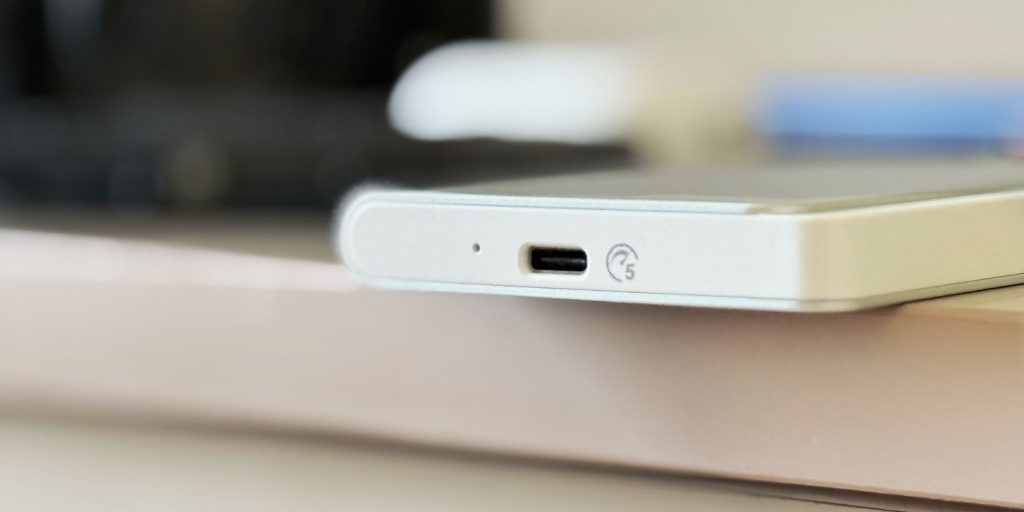 Image showing a close of up iFolder Go SSD's USB-C port.