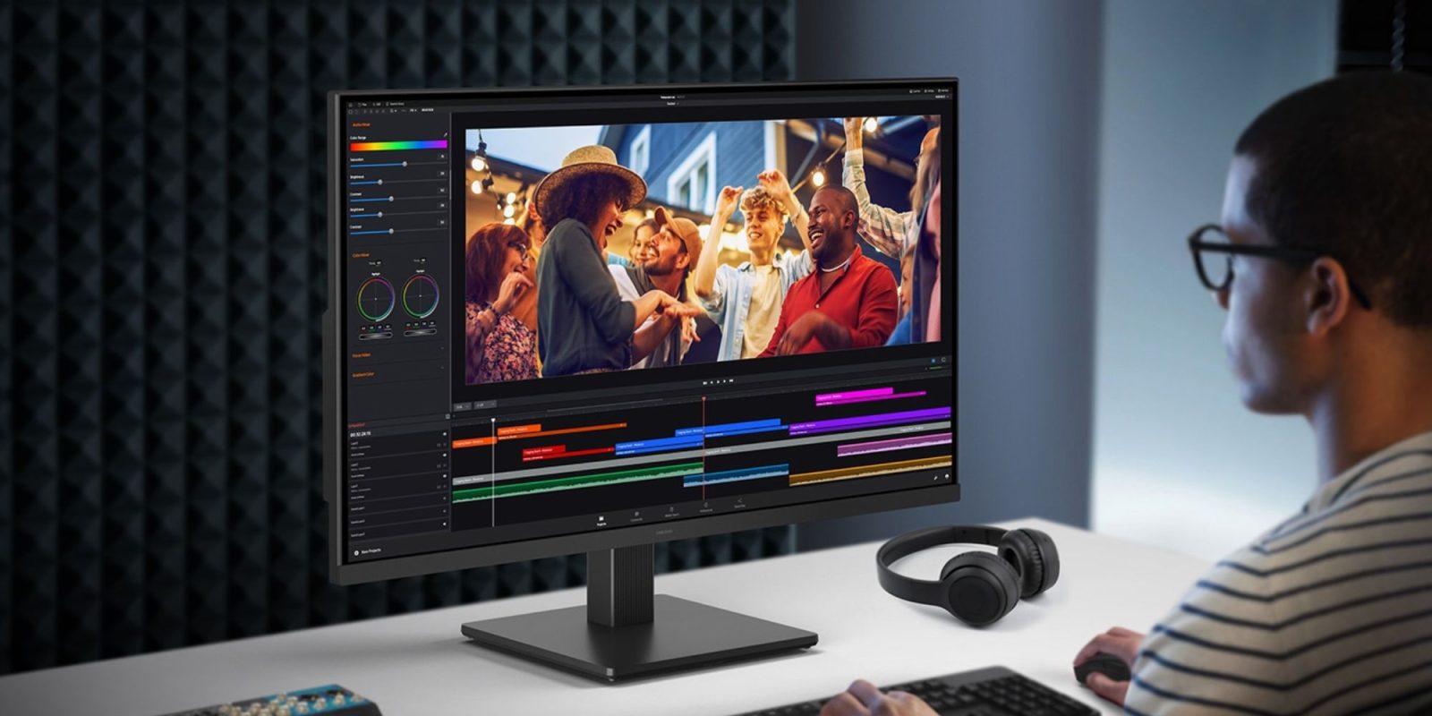 A computer screen with a video editing program